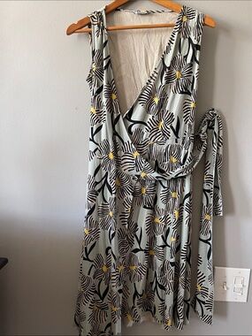 Moschino Floral Wrap Midi Dress with belt made in Italy